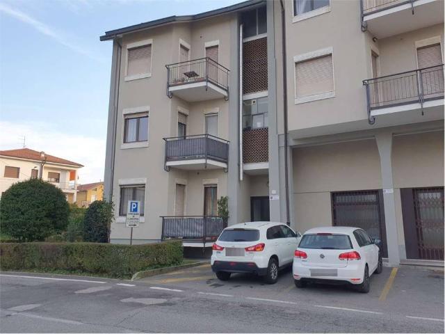 Appartamento in vendita a Como, Lombardia