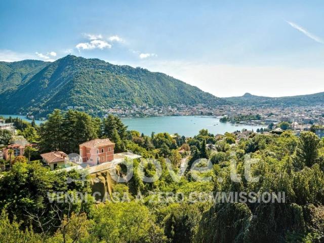 Appartamento in vendita a Vico, Como