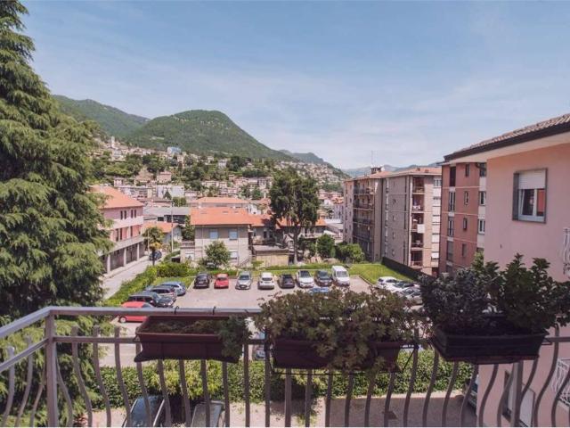 Appartamento in vendita a Gerenzana, Como