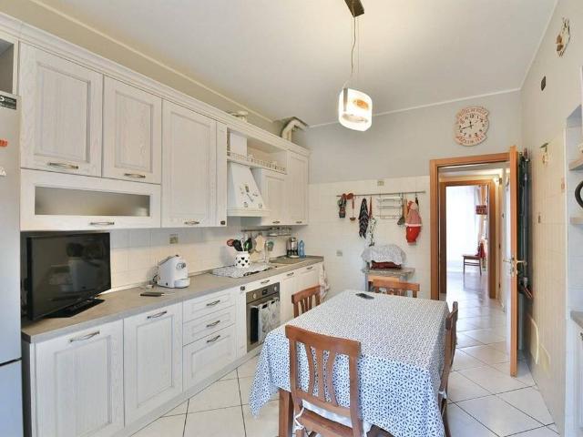 Appartamento in vendita a Camerlata, Como