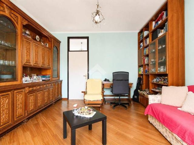 Appartamento in vendita a Caserme, Como