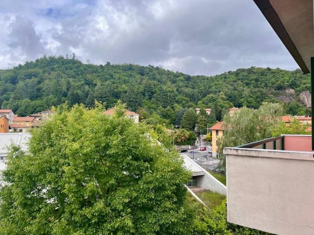 Appartamento in vendita a Como, Lombardia