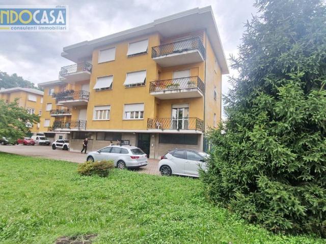 Appartamento in vendita a Muggiò, Como