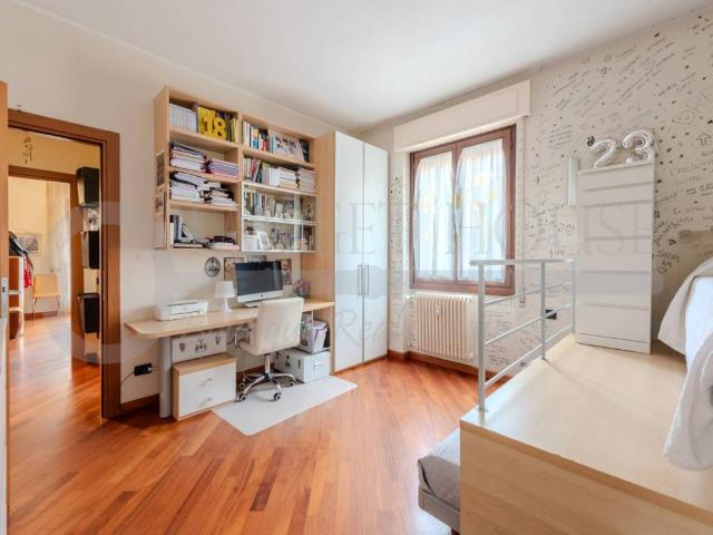 Appartamento in vendita a Como, Lombardia
