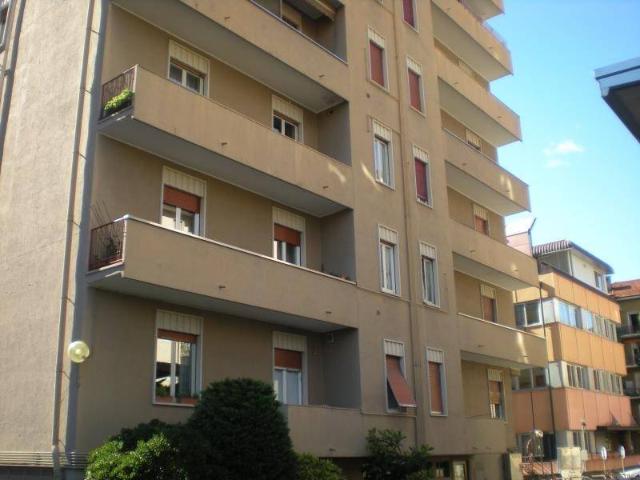 Appartamento in vendita a Caserme, Como