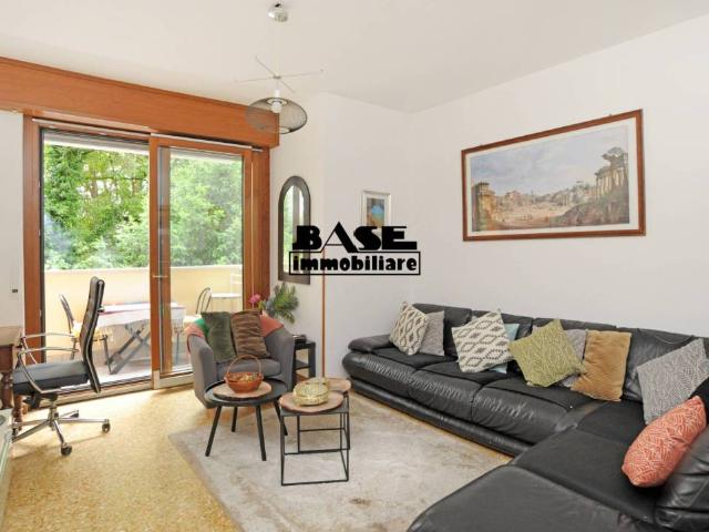 Appartamento in vendita a Trecallo, Como