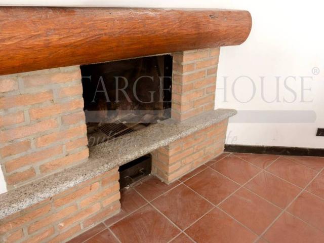 Appartamento in vendita a Caserme, Como