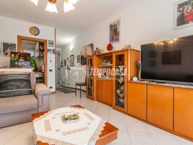Appartamento in vendita a Como, Lombardia