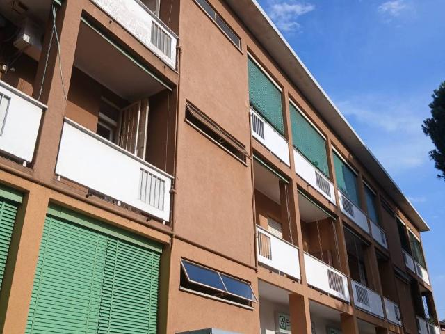 Appartamento in vendita a Muggiò, Como