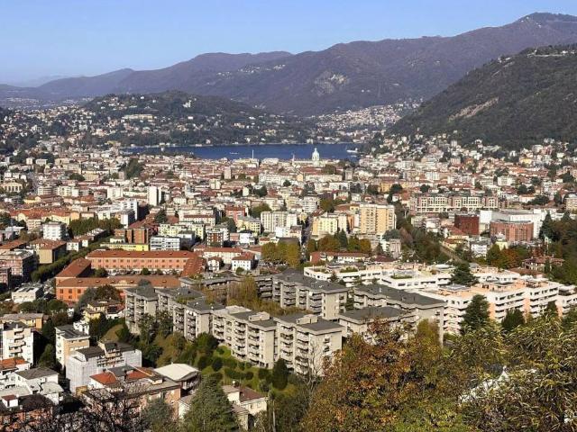 Appartamento in vendita a Como Sole, Como