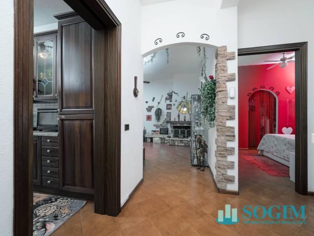 Appartamento in vendita a Sagnino, Como