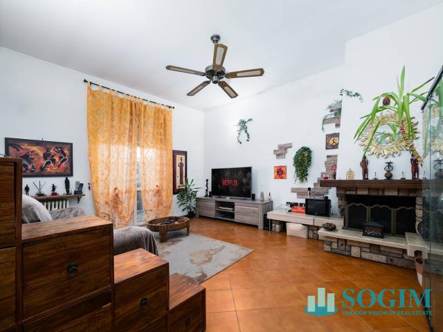 Appartamento in vendita a Sagnino, Como