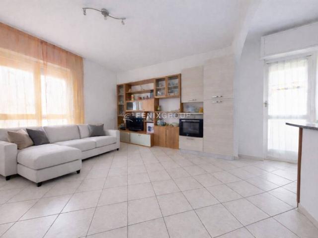 Appartamento in vendita a Concorezzo, Lombardia