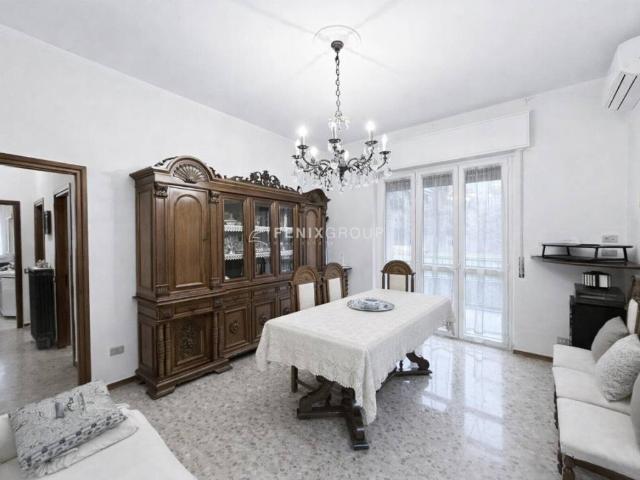 Appartamento in vendita a Concorezzo, Lombardia