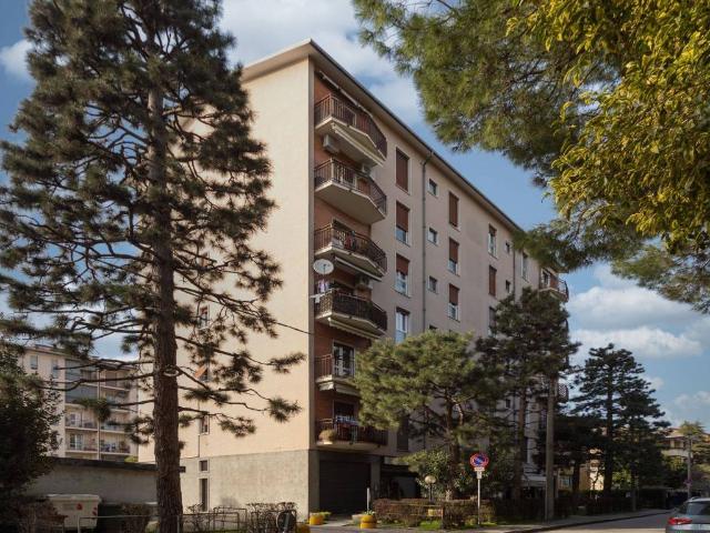 Appartamento in vendita a Concorezzo, Lombardia