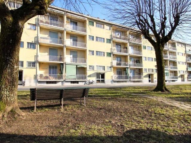 Appartamento in vendita a Concorezzo, Lombardia