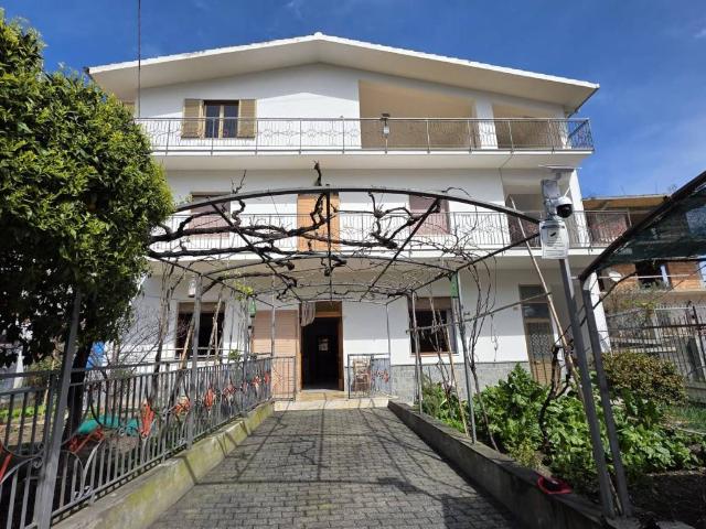 Appartamento in vendita a Calabria, Reggio Calabria