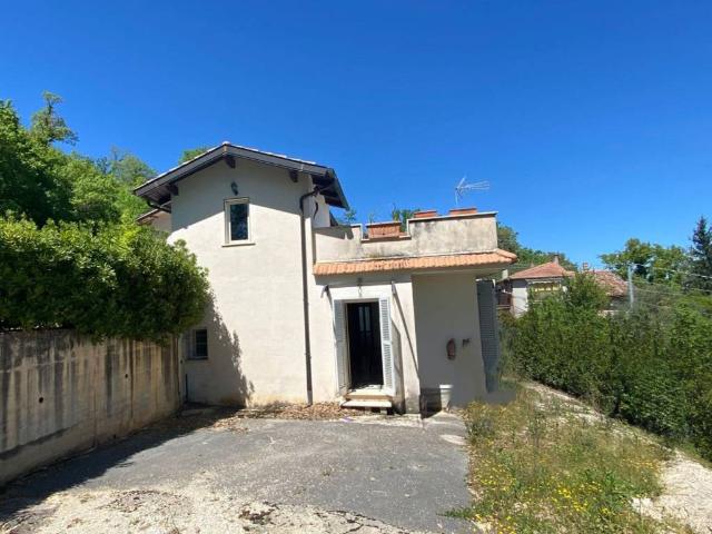 Appartamento in vendita a Contigliano, Lazio