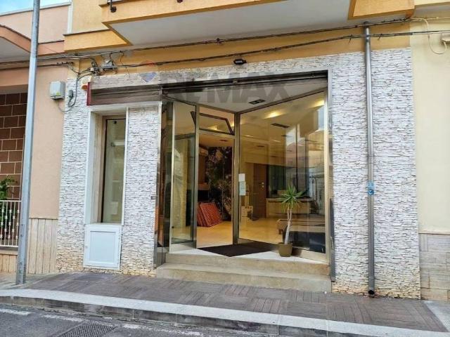 Appartamento in vendita a Puglia, Bari