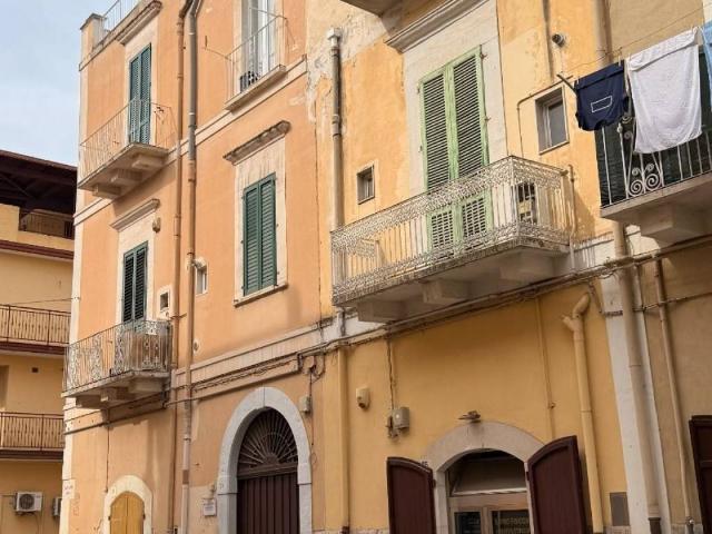 Appartamento in vendita a Corato, Bari