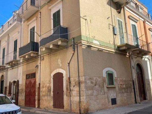 Appartamento in vendita a Corato, Bari