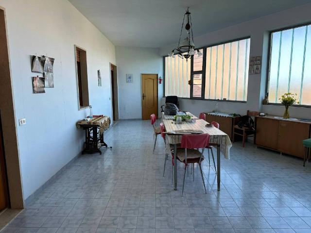 Appartamento in vendita a Corato, Bari