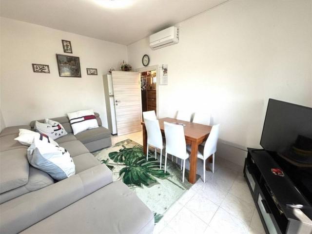 Appartamento in vendita a Corbetta, Lombardia