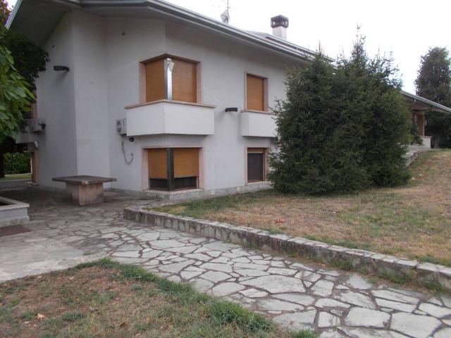 Appartamento in vendita a Corbetta, Lombardia