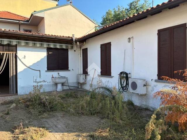 Appartamento in vendita a Corbetta, Milano