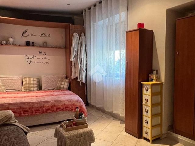 Appartamento in vendita a Corbetta, Lombardia