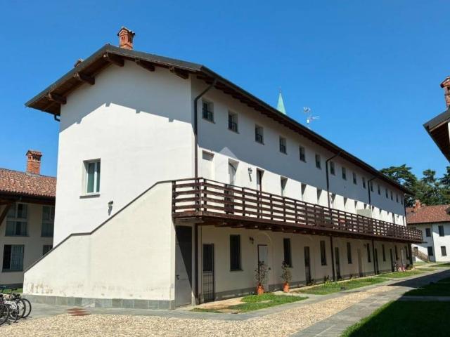Appartamento in vendita a Corbetta, Lombardia