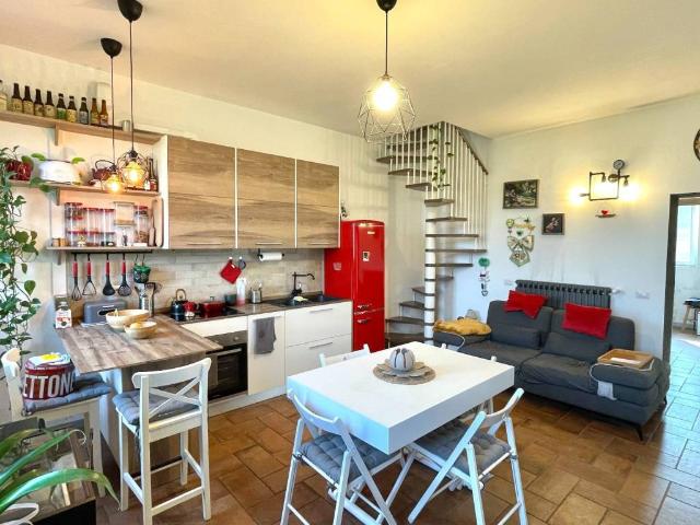 Appartamento in vendita a Corbetta, Lombardia