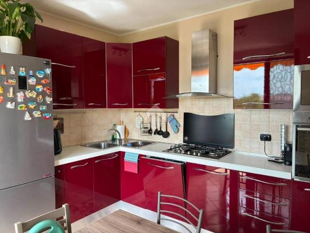 Appartamento in vendita a Corbetta, Milano