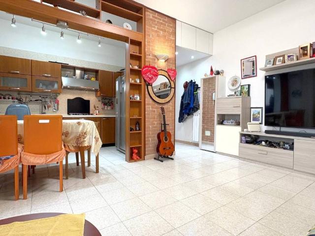 Appartamento in vendita a Corbetta, Lombardia