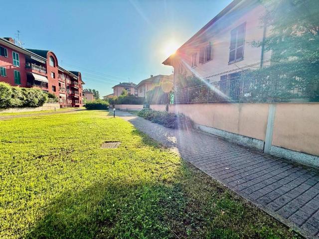 Appartamento in vendita a Corbetta, Lombardia