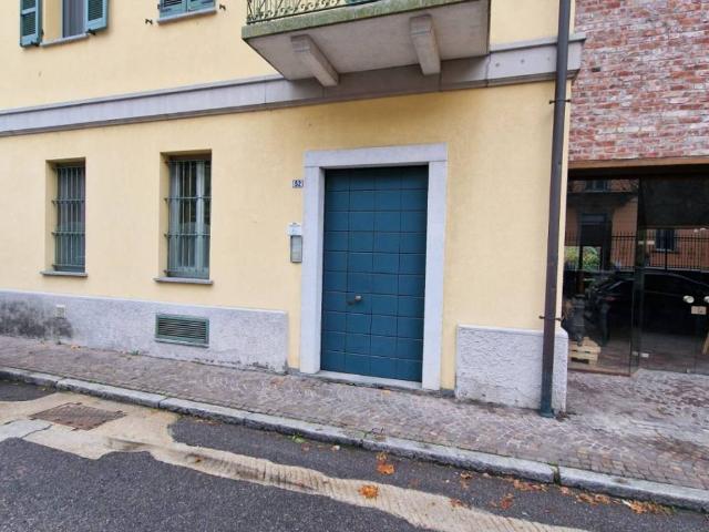 Appartamento in vendita a Corbetta, Lombardia