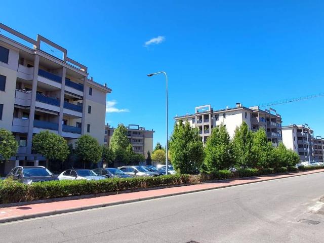 Appartamento in vendita a Corbetta, Lombardia