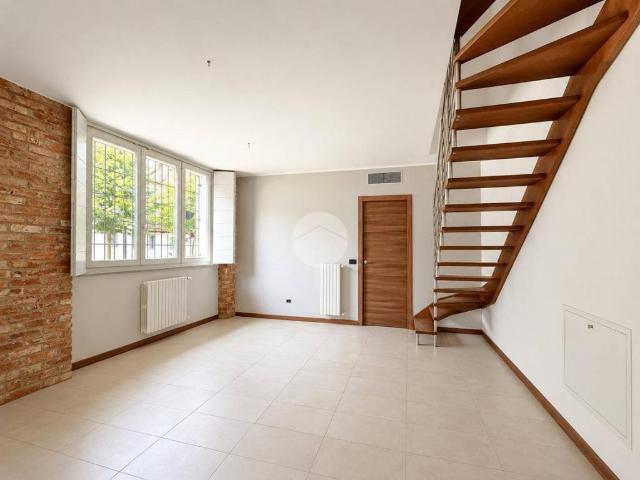 Appartamento in vendita a Corbetta, Lombardia