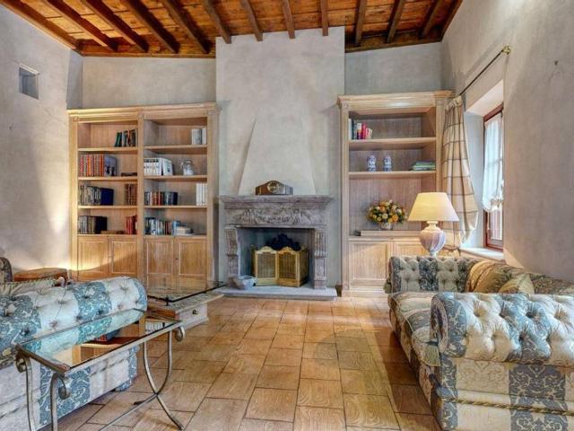 Appartamento in vendita a Corbetta, Milano