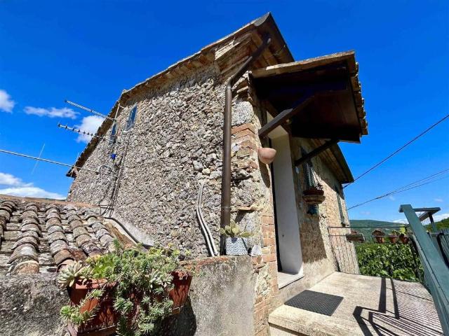 Appartamento in vendita a Corciano, Umbria
