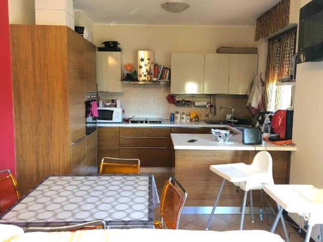 Appartamento in vendita a Corciano, Umbria