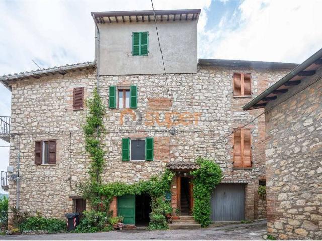 Appartamento in vendita a Corciano, Umbria