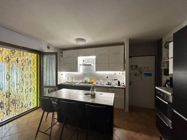 Appartamento in vendita a Corciano, Perugia