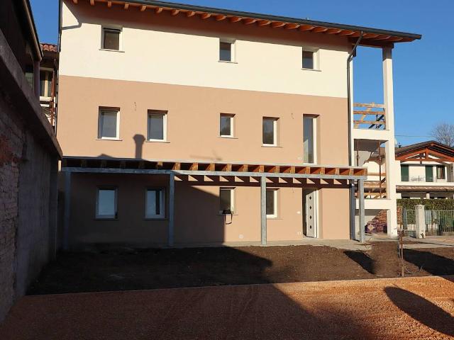 Appartamento in vendita a Romans di Sotto, Cordenons