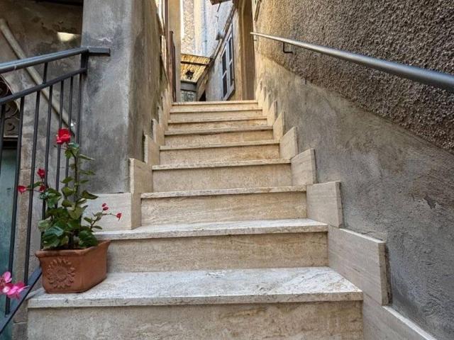 Appartamento in vendita a Cori, Lazio