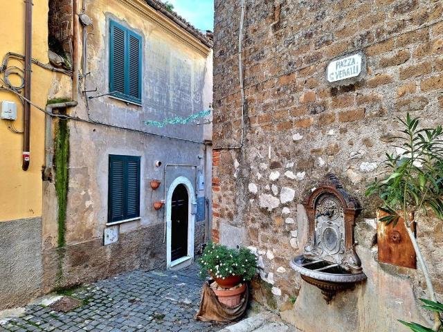 Appartamento in vendita a Cori, Lazio