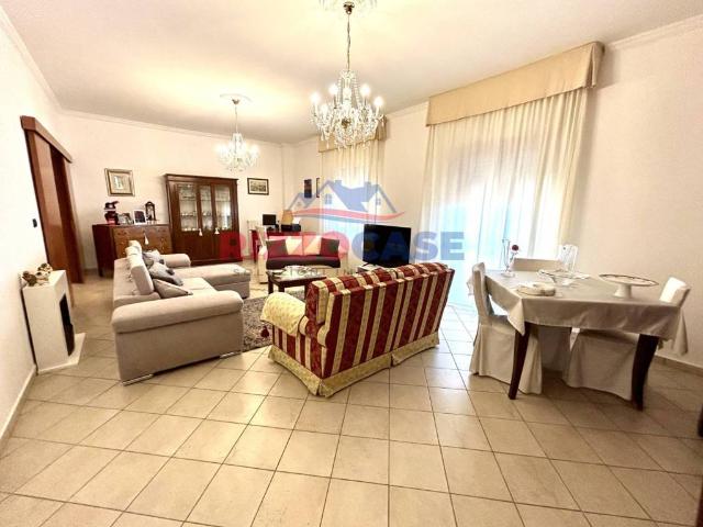 Appartamento in vendita a Corigliano-Rossano, Calabria