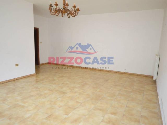 Appartamento in vendita a Corigliano-Rossano, Calabria