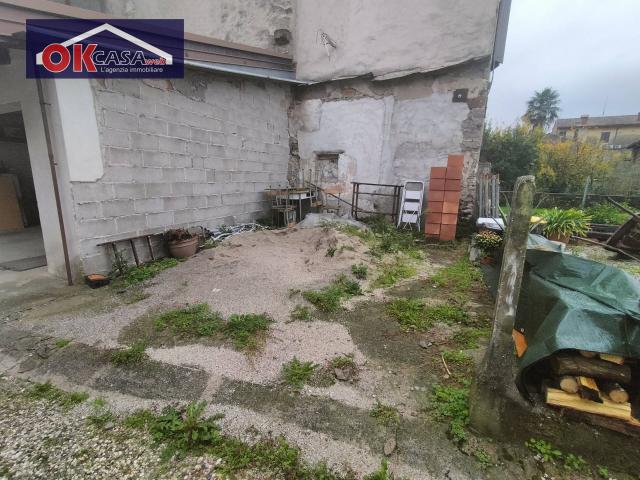 Appartamento in vendita a Cormons, Friuli-Venezia Giulia