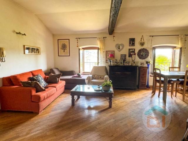 Appartamento in vendita a Cormons, Friuli-Venezia Giulia